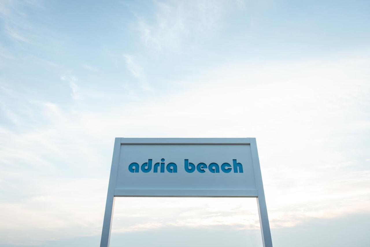 Adria Beach Hotel Alba Adriatica Buitenkant foto